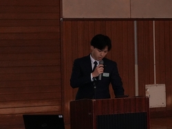 ④