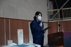 ⑤
